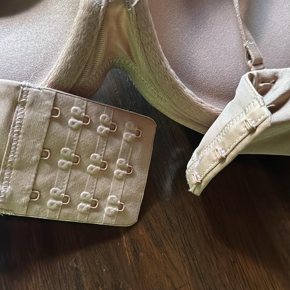 Skims Ultimate Collection Strapless Push Up Bra N… - image 6